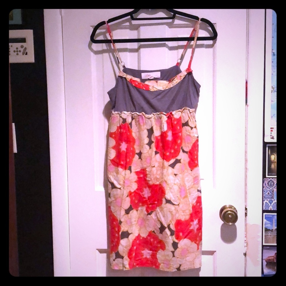 Urban Outfitters Lilka Floral pattern cotton dress